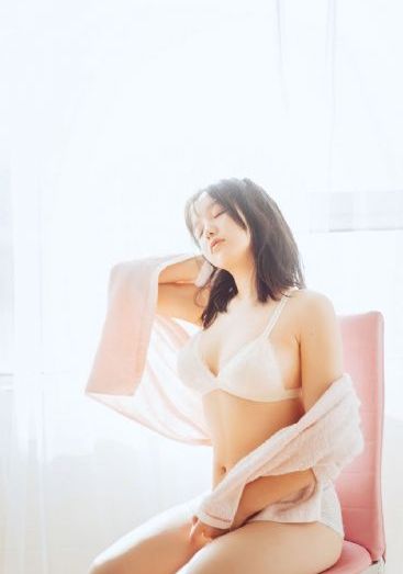 巨乳保洁员一级毛片,免费_超清迅雷电影在线