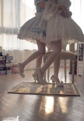 av岛国在线_乱人伦精品视频在线观看