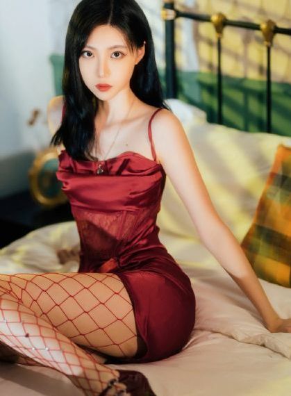 欧美熟女少妇另类中文字幕_剧情片手机在线看