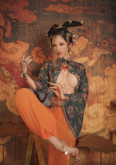 免费成人黄动漫入口网站_720免费播放