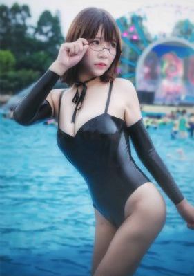 日韩大片毛精品_十万网红美女美酱