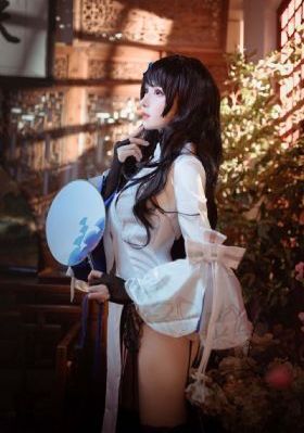 精品裸体舞aⅴ日月俱乐部_超清手机免费观看完整