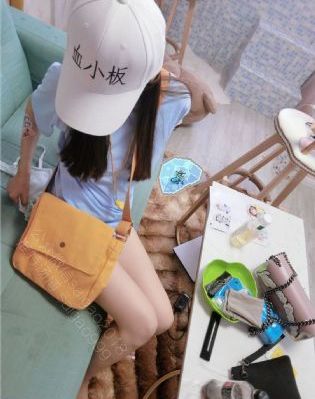 欧美黑人巨大精品一区二区_BD英语全集免费播放